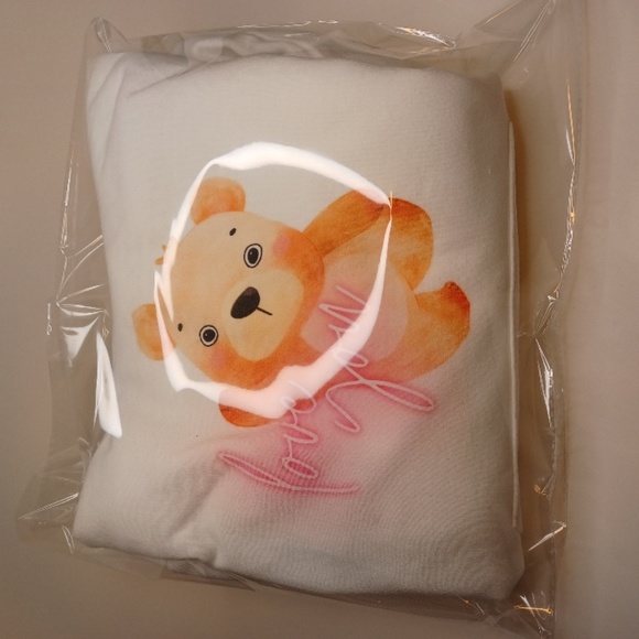 Children Hoodie. "Love You" Teddie Bear Design. Size 6 - 7 - Picture 14 of 15